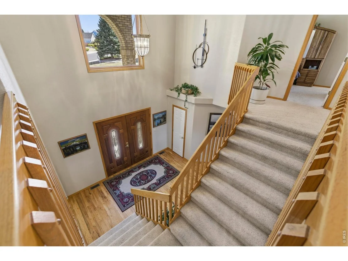 Photo of 3363 Crest Dr