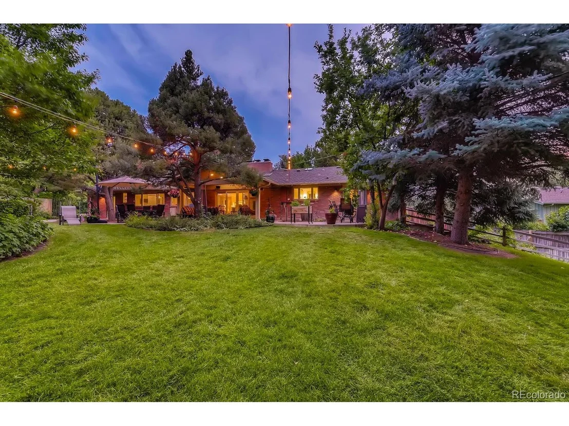 Photo of 2750 Howell Rd