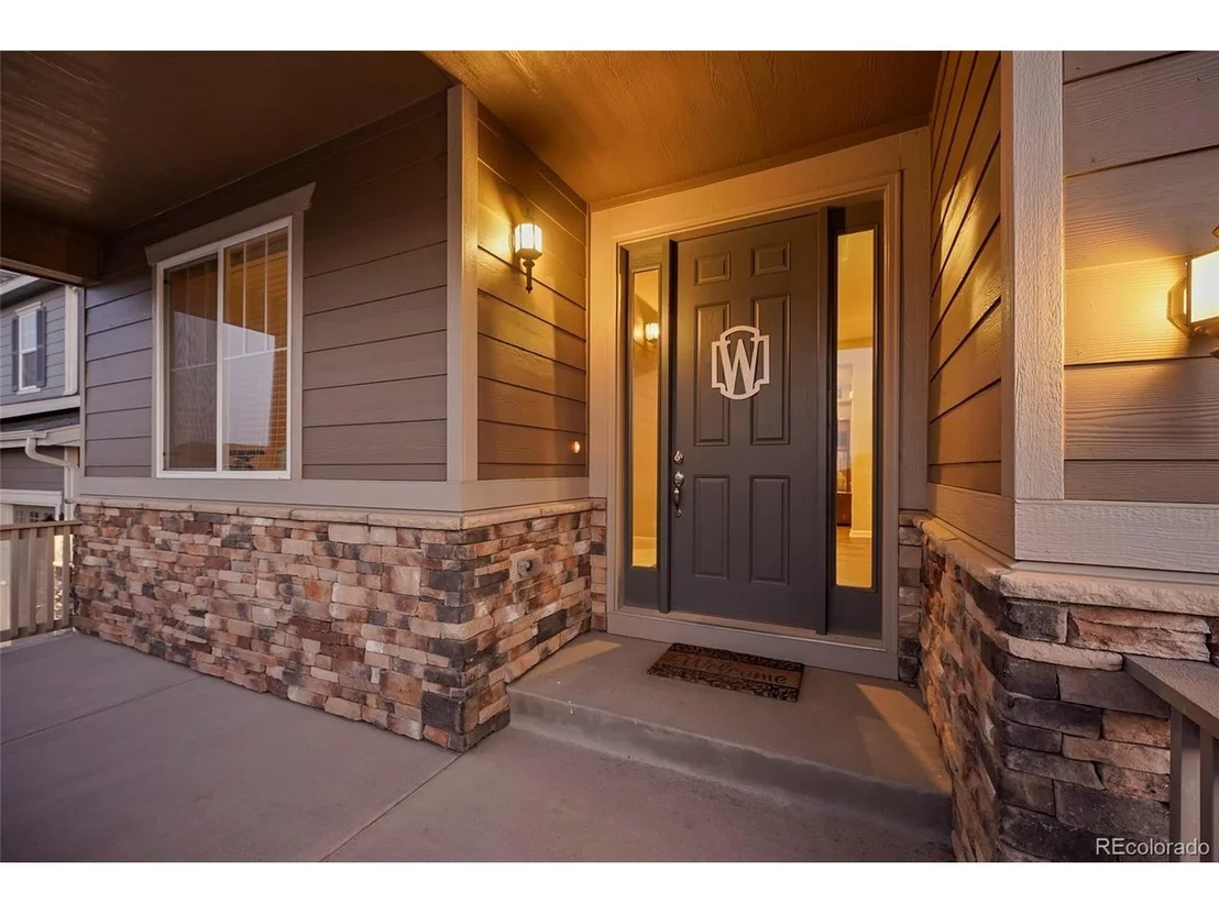 Photo of 7598 Oasis Dr