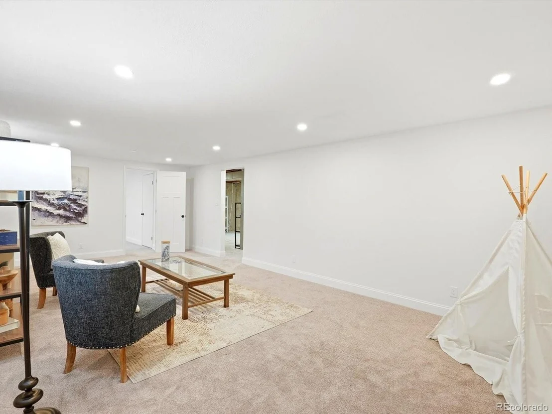 Photo of 6102 Jellison Way