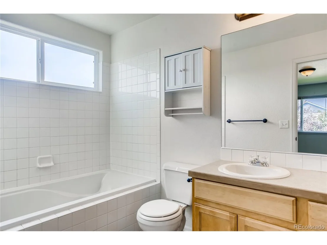 Photo of 5347 Roadrunner Ave