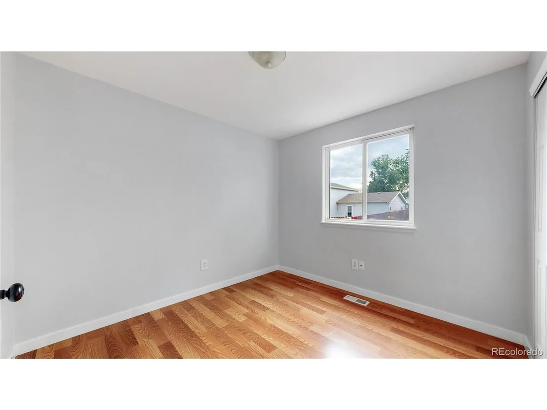 Photo of 2214 Alpine Ave