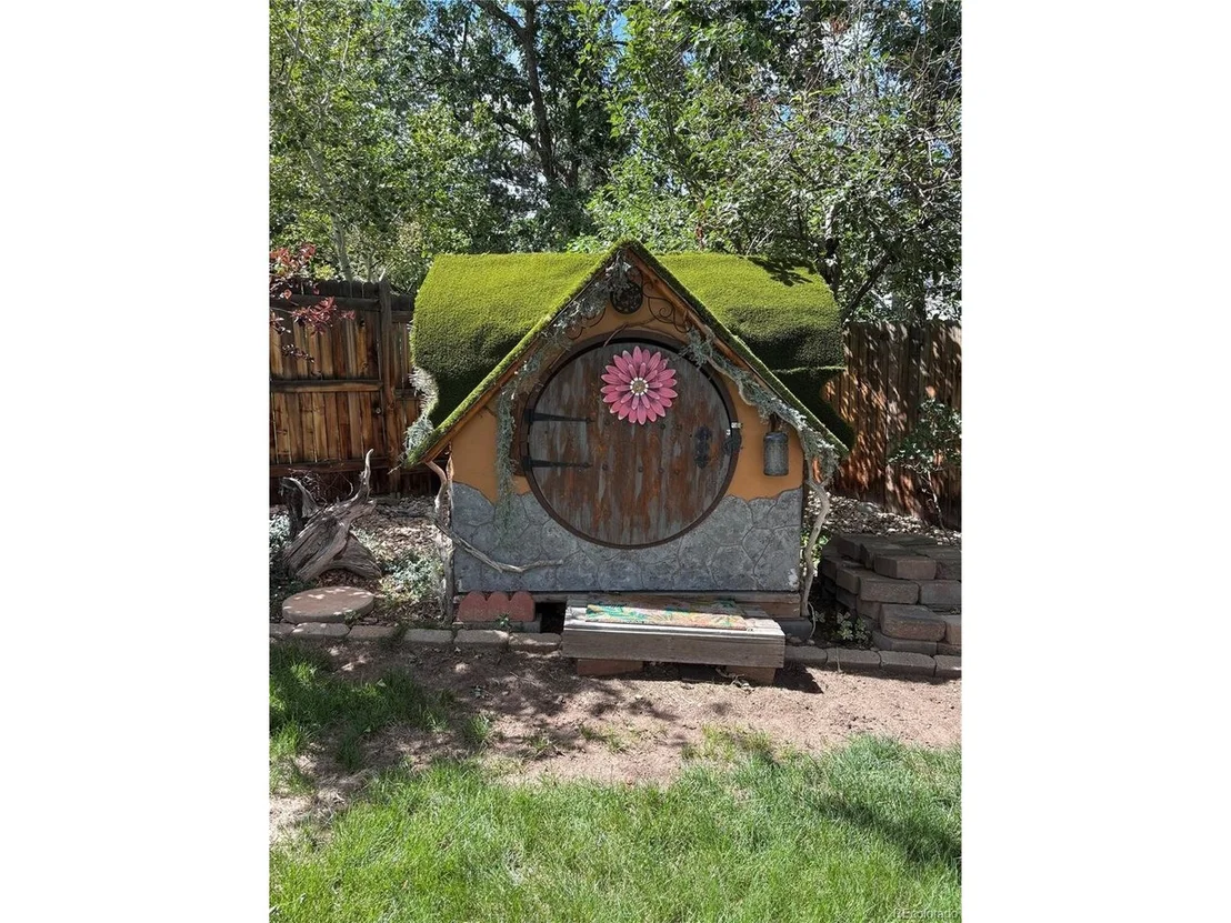 Photo of 216 Berthoud Way