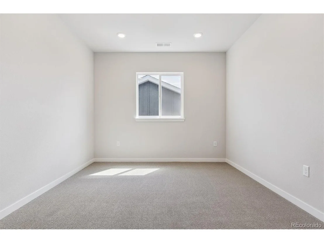 Photo of 2572 Bailey Ln
