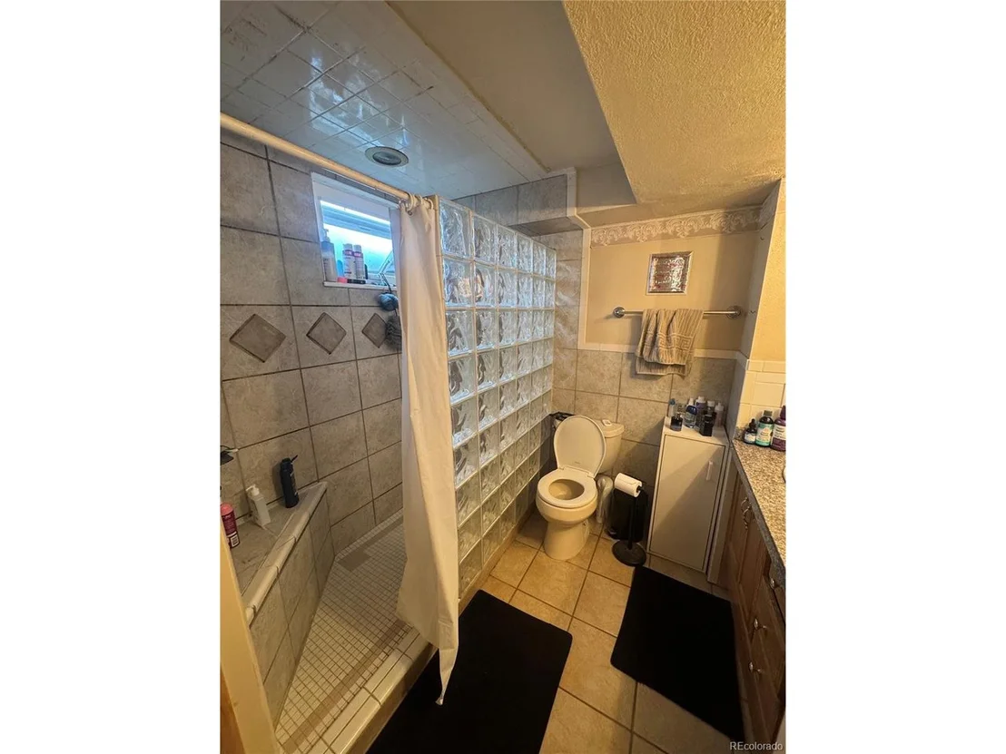 Photo of 8278 Cherokee St