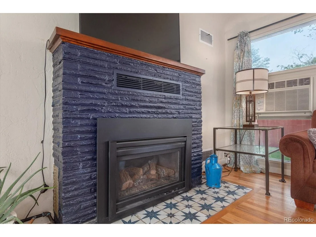 Photo of 211 Grant St