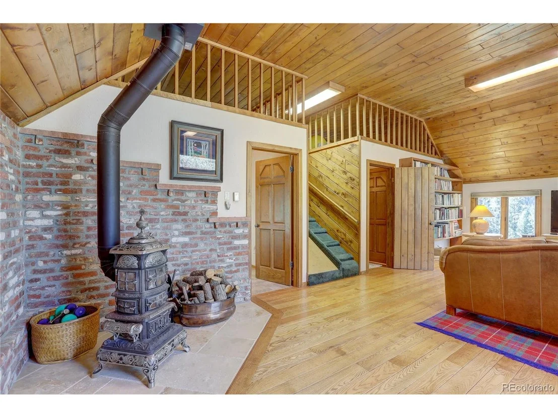 Photo of 31465 Upper Bear Creek Rd