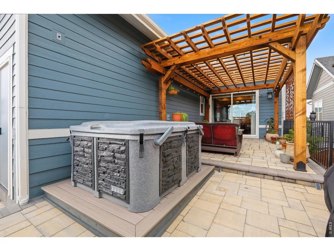 Photo of 2033 Squib Ln