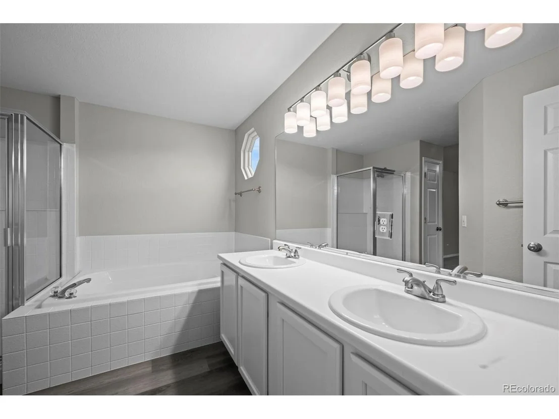 Photo of 11263 Glenmoor Cir