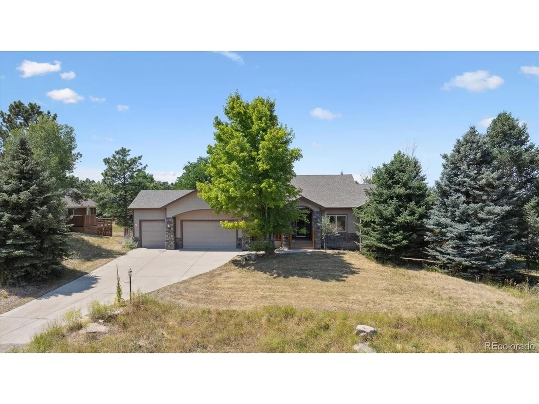 Photo of 6713 Hillside Way