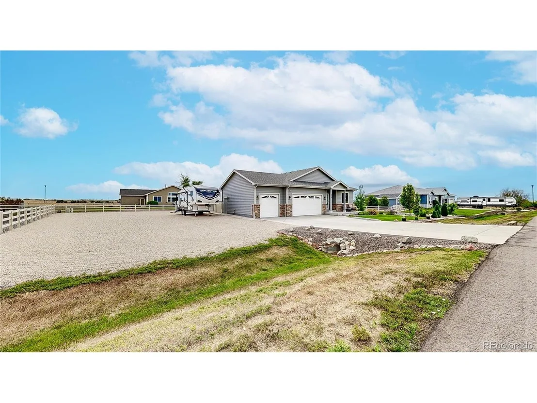 Photo of 360 Wyatt Dr