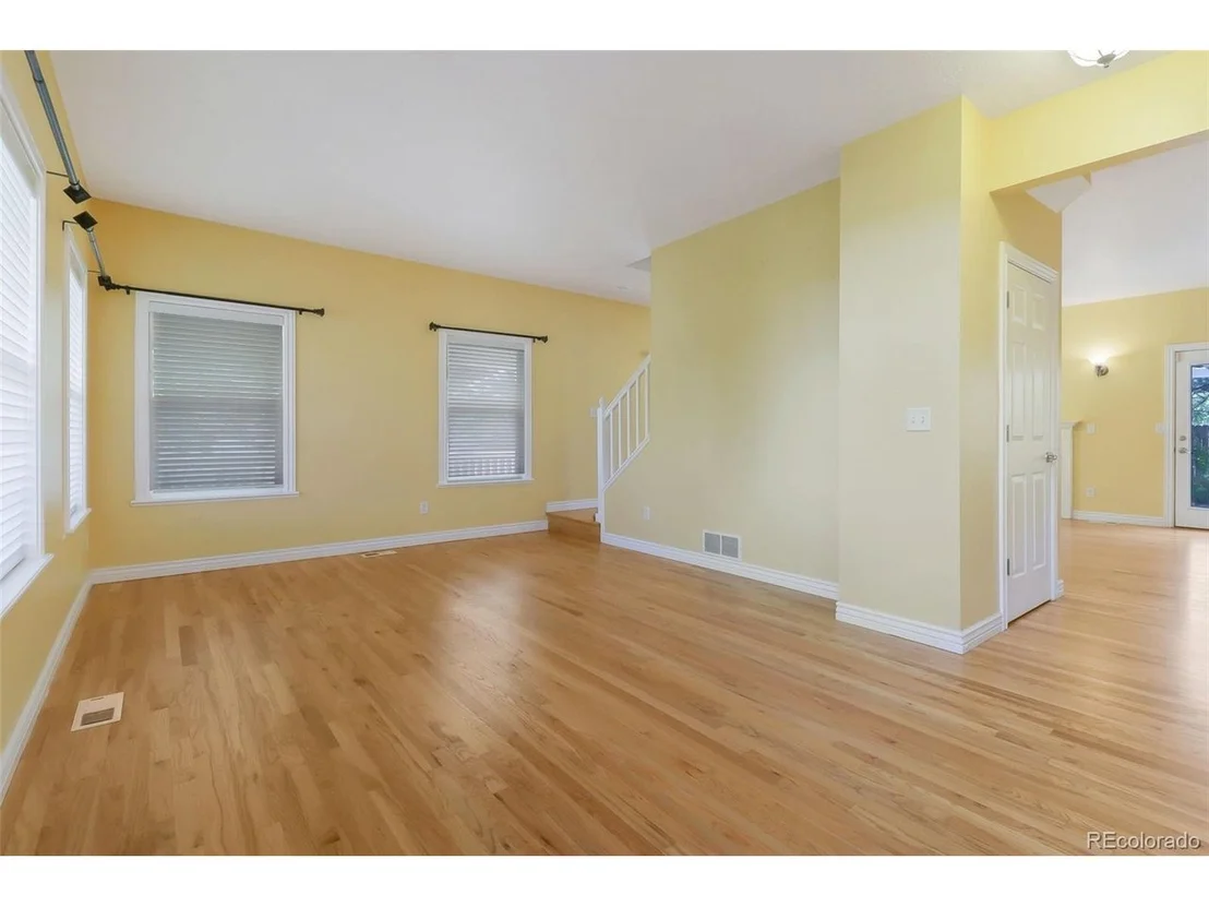 Photo of 125 52nd Ave