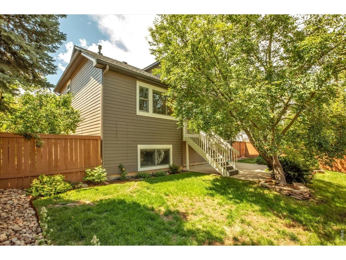 Photo of 4874 Dakota Blvd