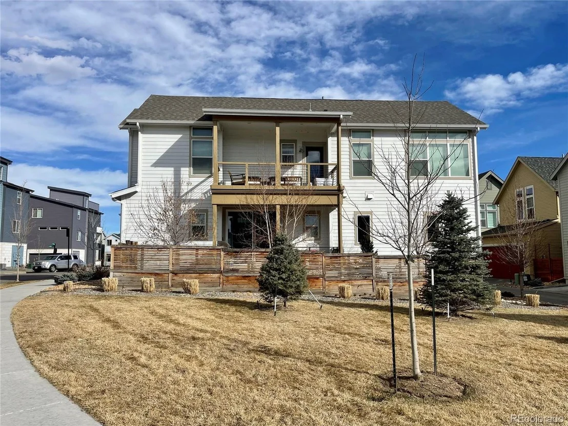 Photo of 1476 W 67th Pl