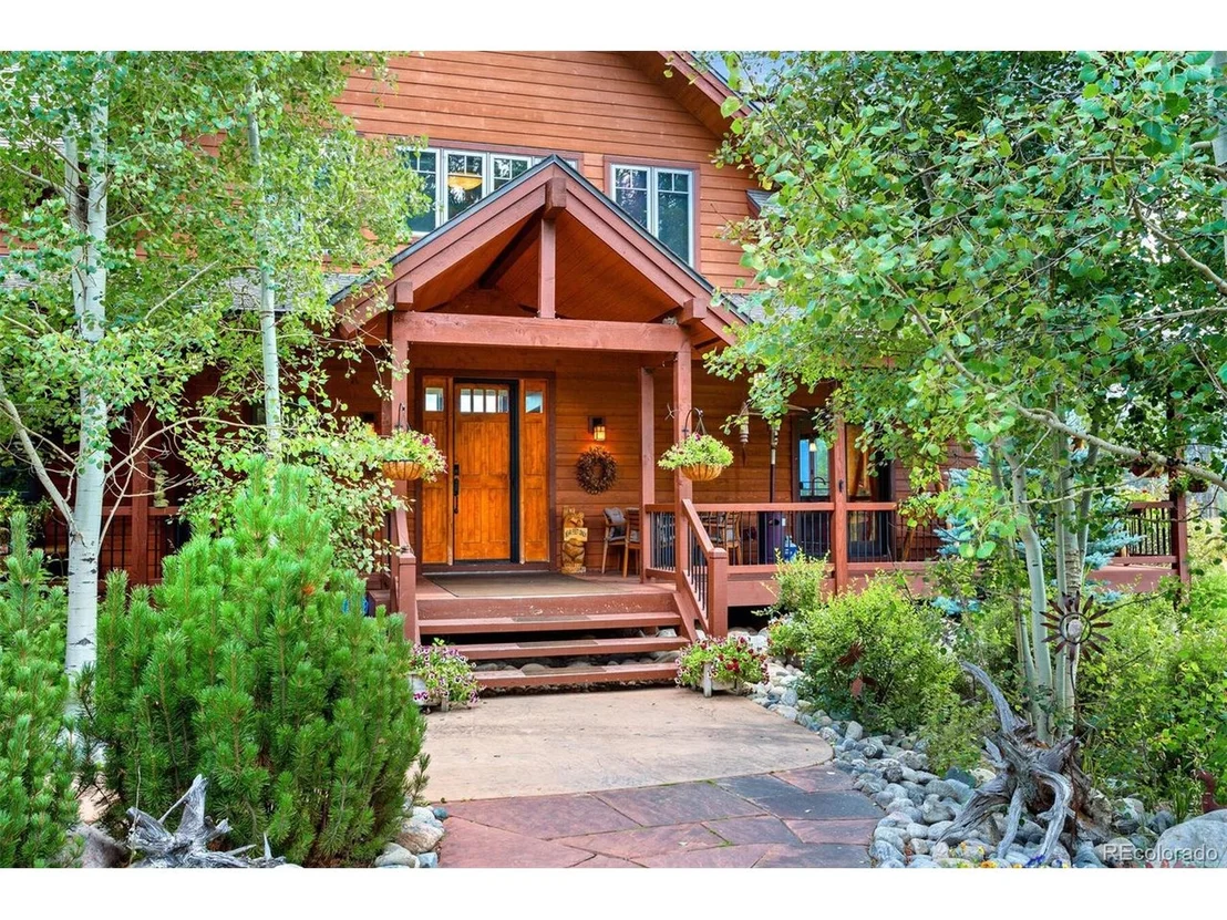 Photo of 657 Stagecoach Dr