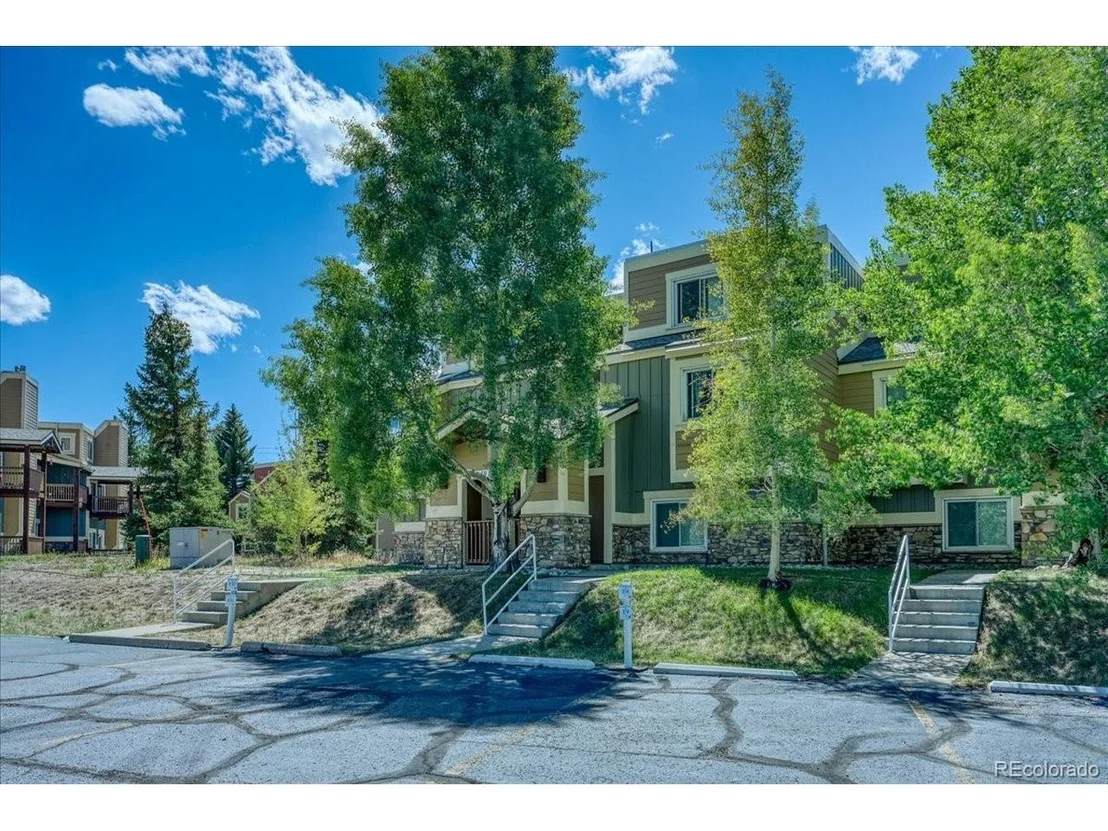 Photo of Unit E12 at 76 Cove Blvd
