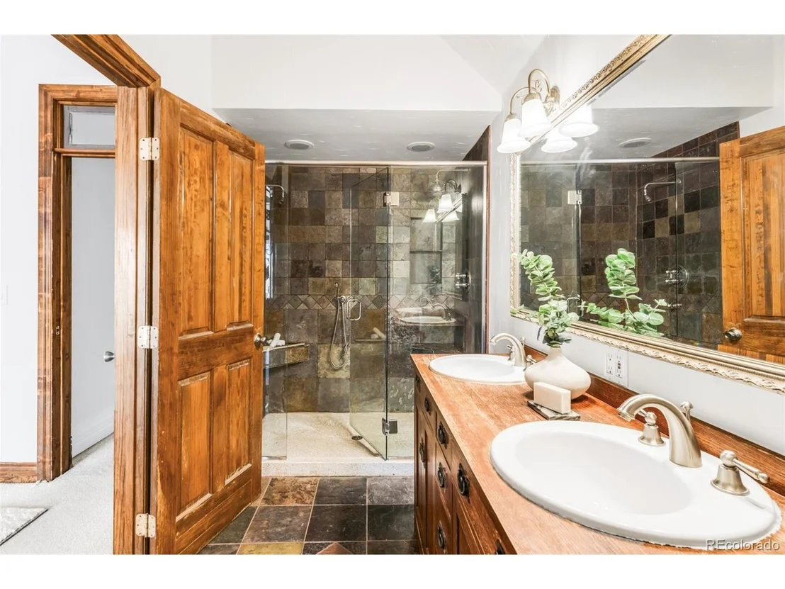 Photo of 3336 Bryant St