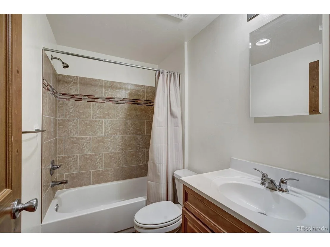 Photo of 22 Peterson Dr