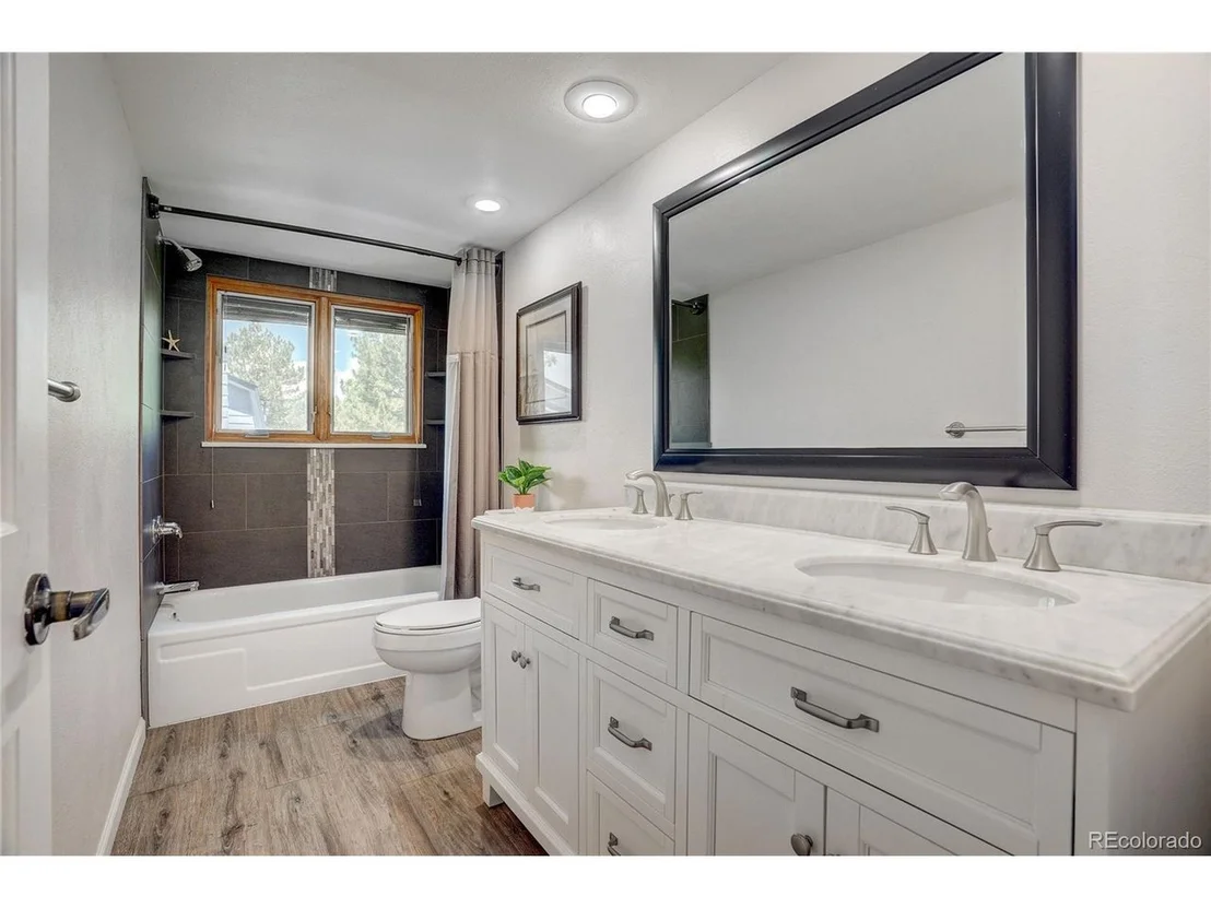 Photo of 4655 W 99th Pl
