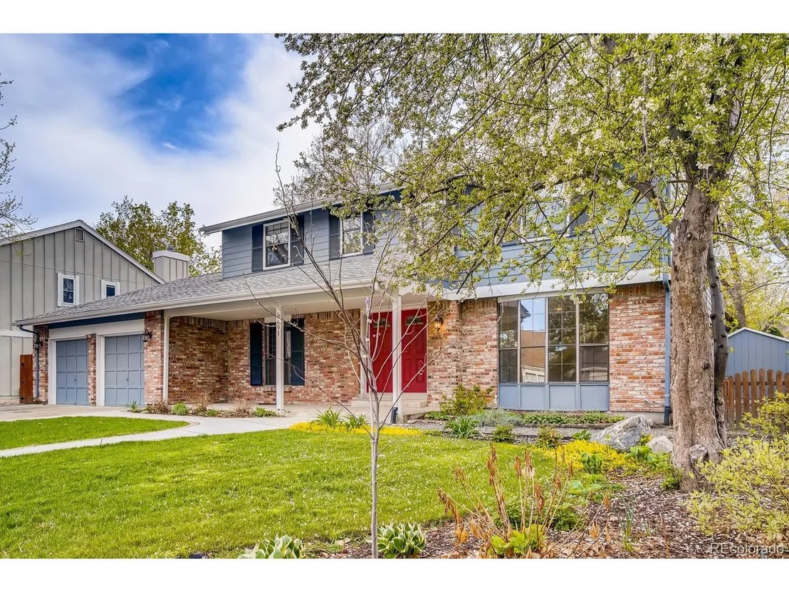 Photo of 8691 Iris St