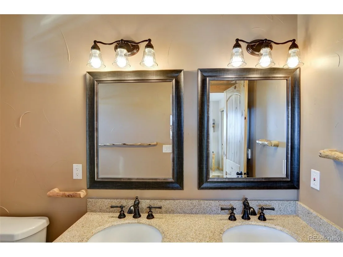 Photo of 756 Angus Cir