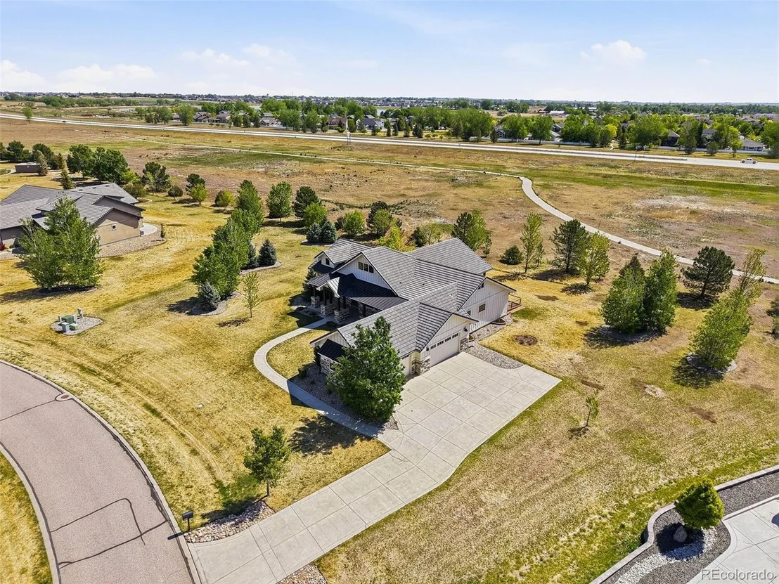 Photo of 900 Berthoud Peak Dr