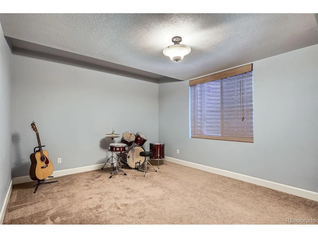 Photo of 2272 Front Range Rd