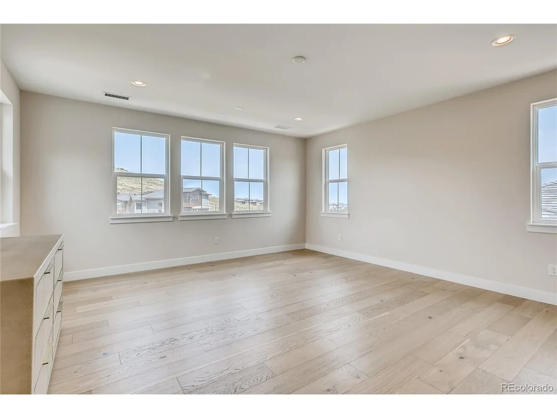 Photo of 9625 Viewside Dr