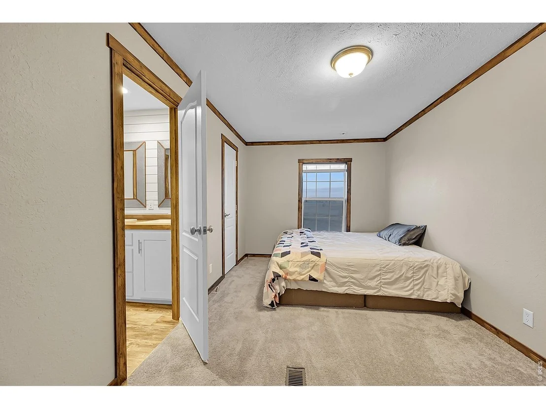 Photo of 41219 County Road 84