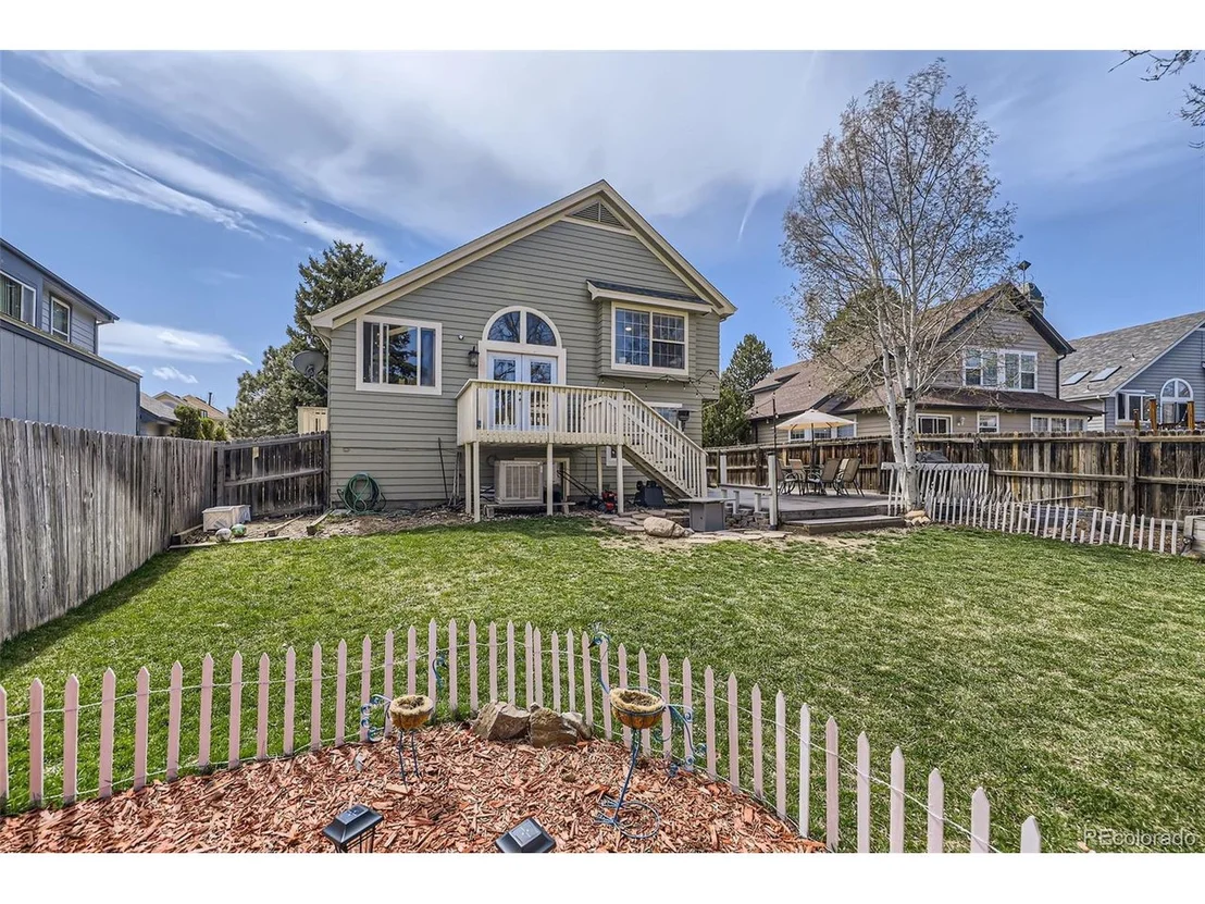 Photo of 9724 Iris St
