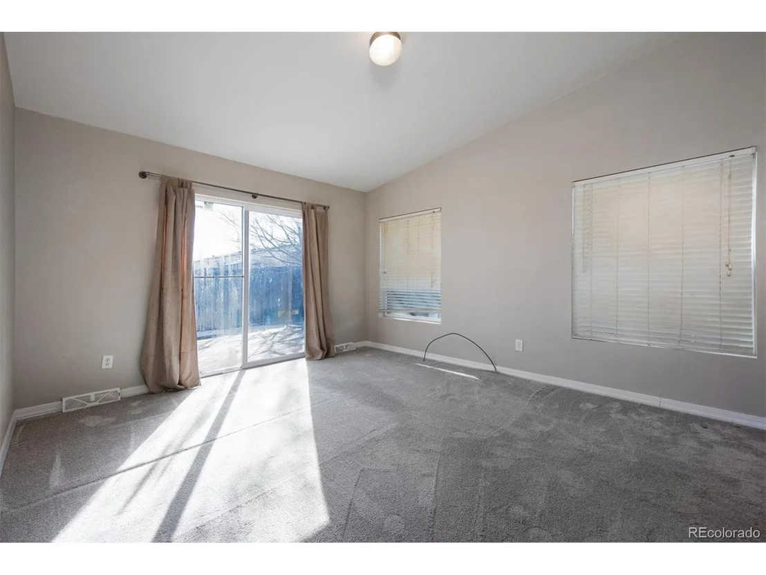 Photo of 293 Apache Pl