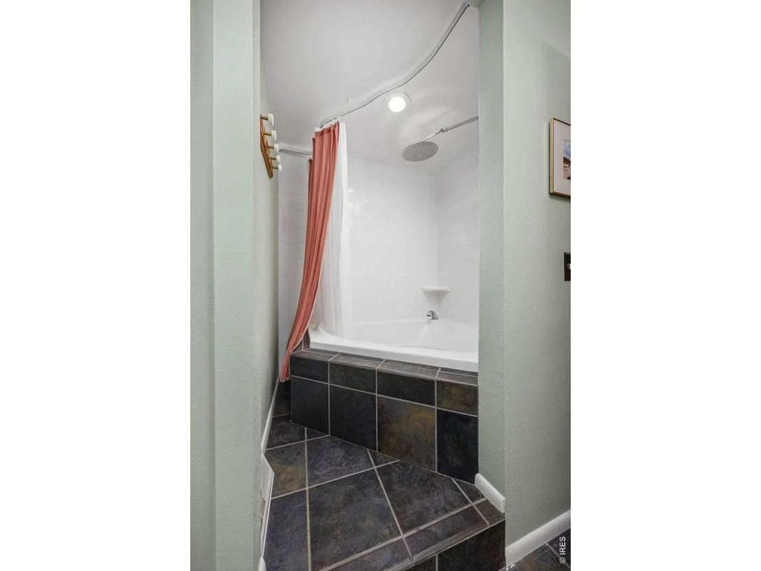 Photo of 7702 Devonshire Ct