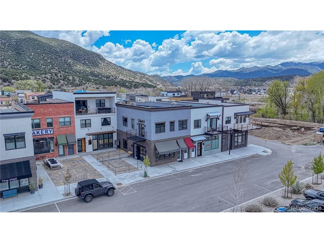 Photo of 252 Southside Loop