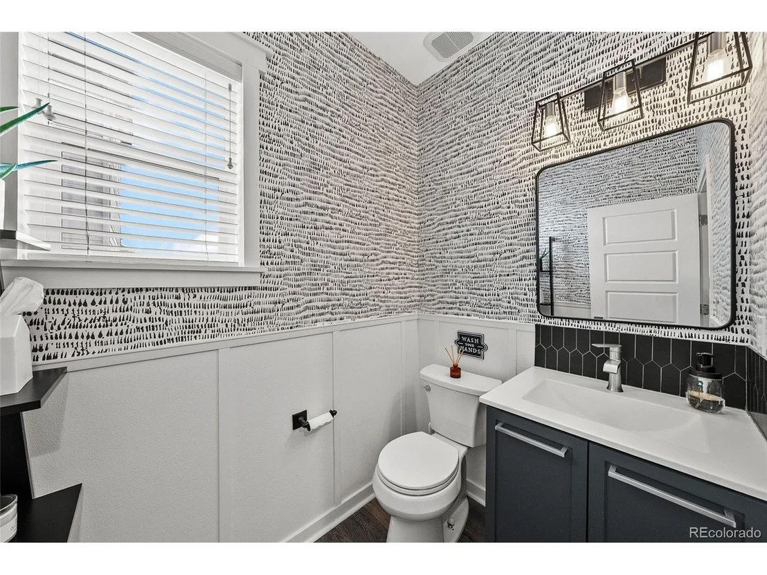 Photo of 3335 Cranston Cir