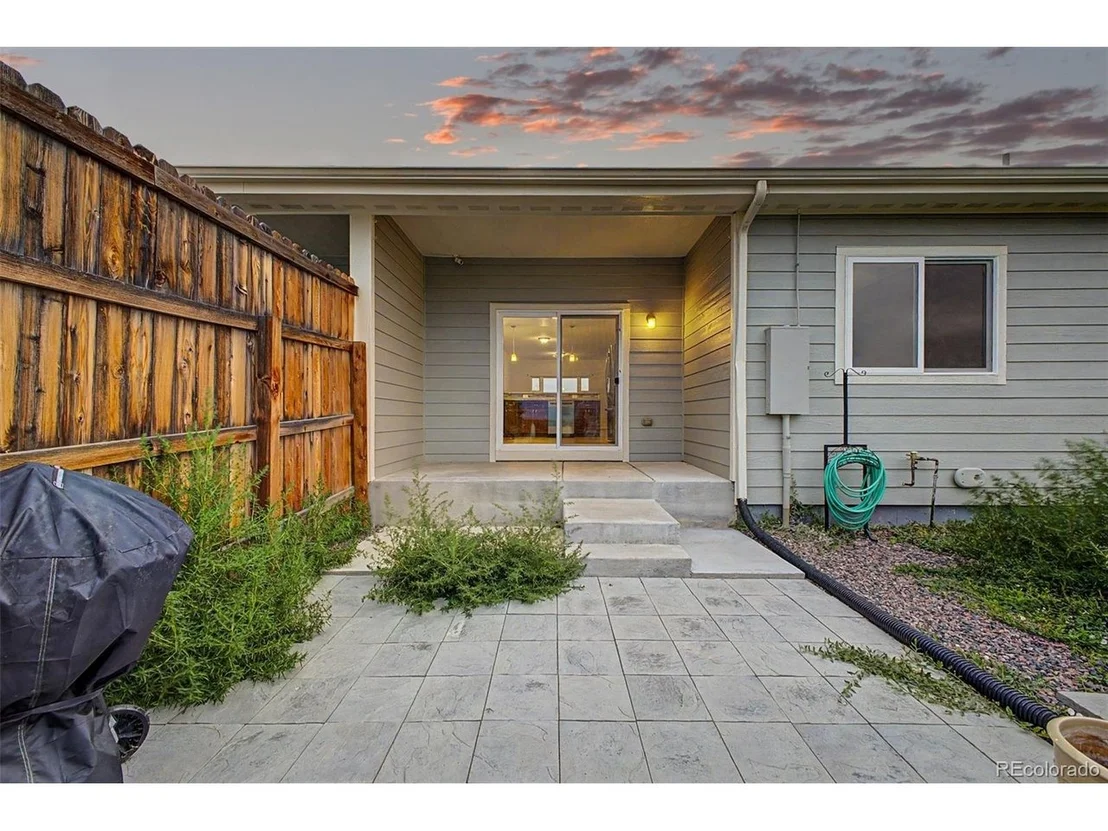 Photo of 1080 Viewridge Rd