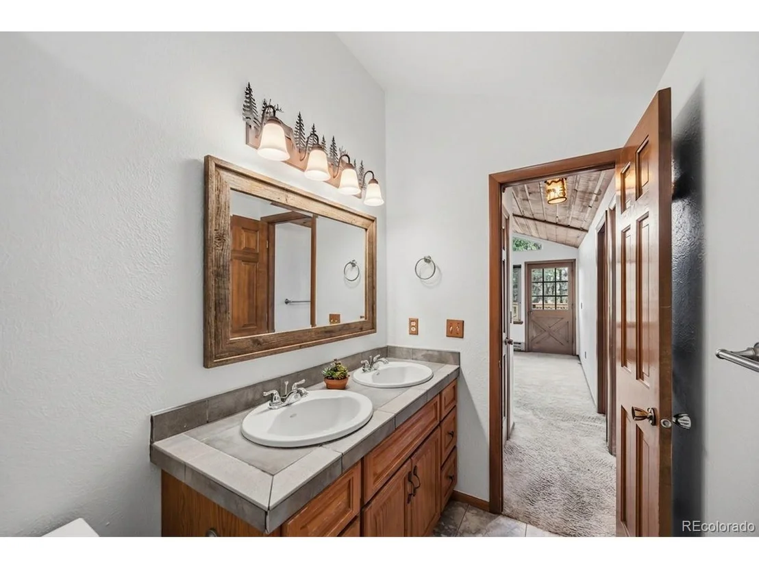 Photo of 6282 Starlight Dr