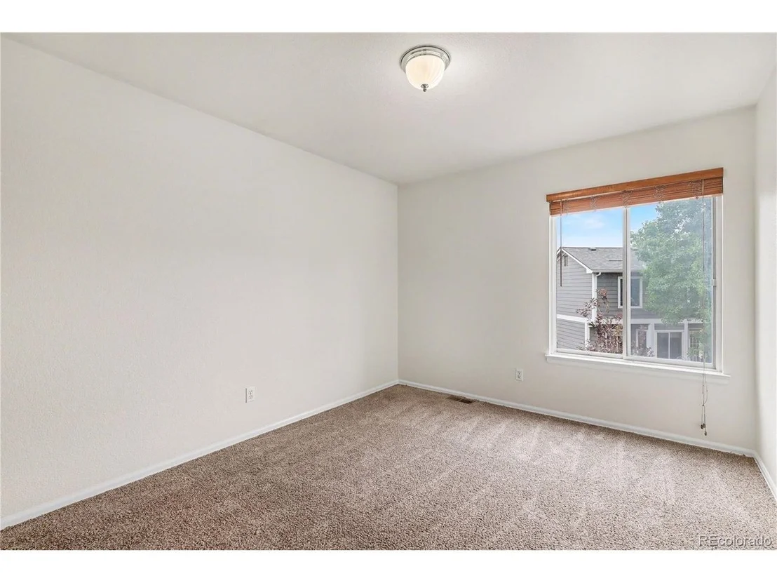 Photo of 1028 Delta Dr