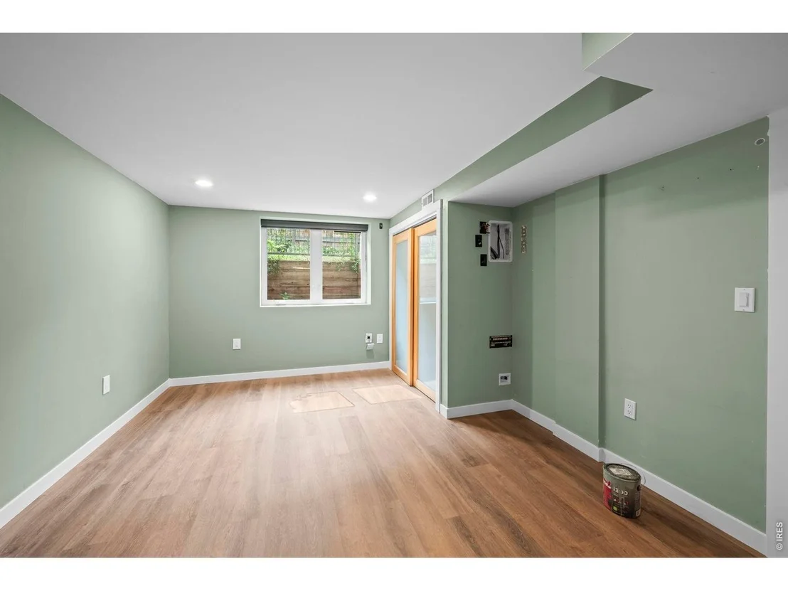 Photo of 5139 Holmes Pl