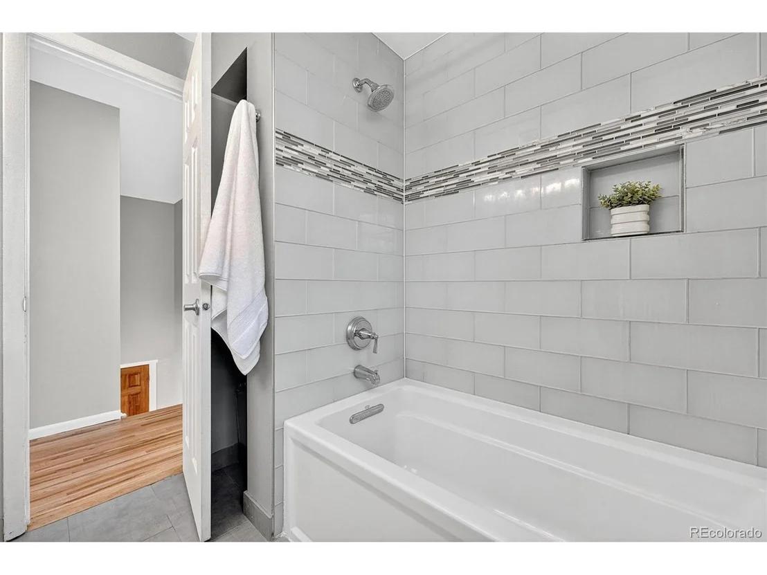 Photo of 4475 Hastings Dr