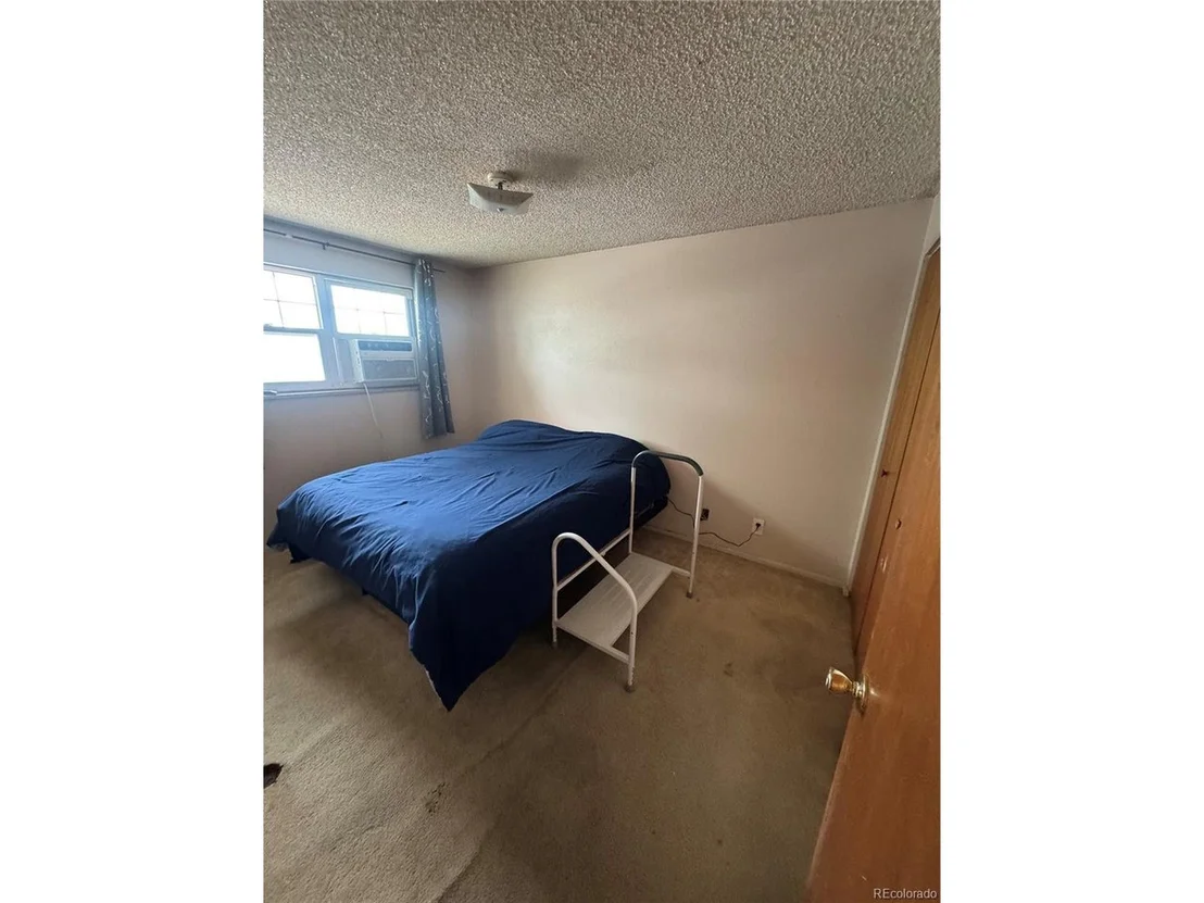 Photo of 8278 Cherokee St