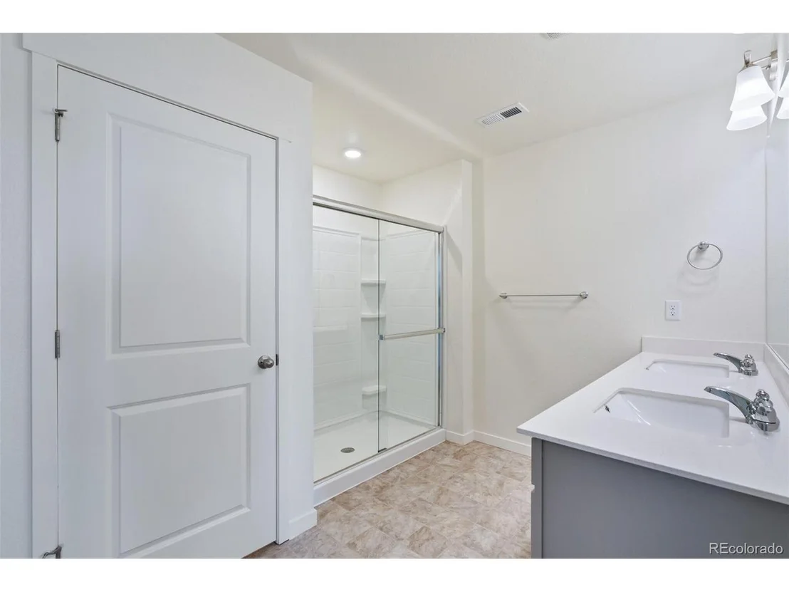 Photo of 6069 Holstein Dr