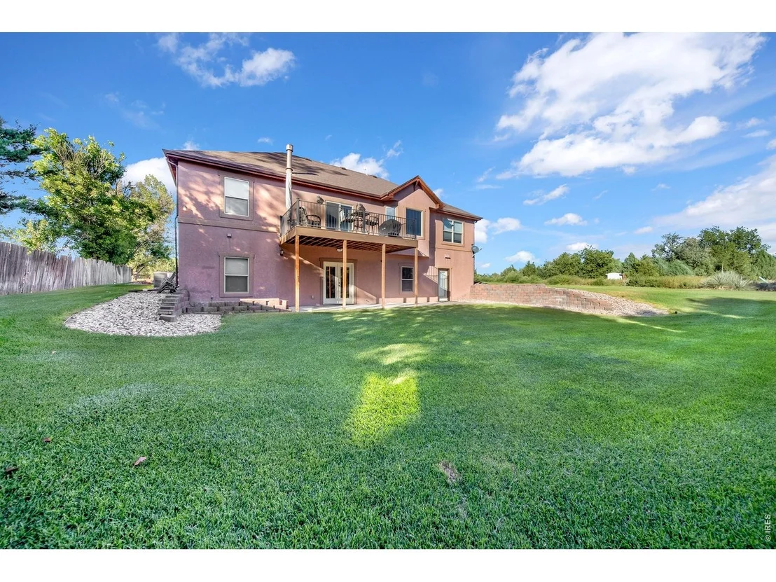 Photo of 48 Bachar Dr