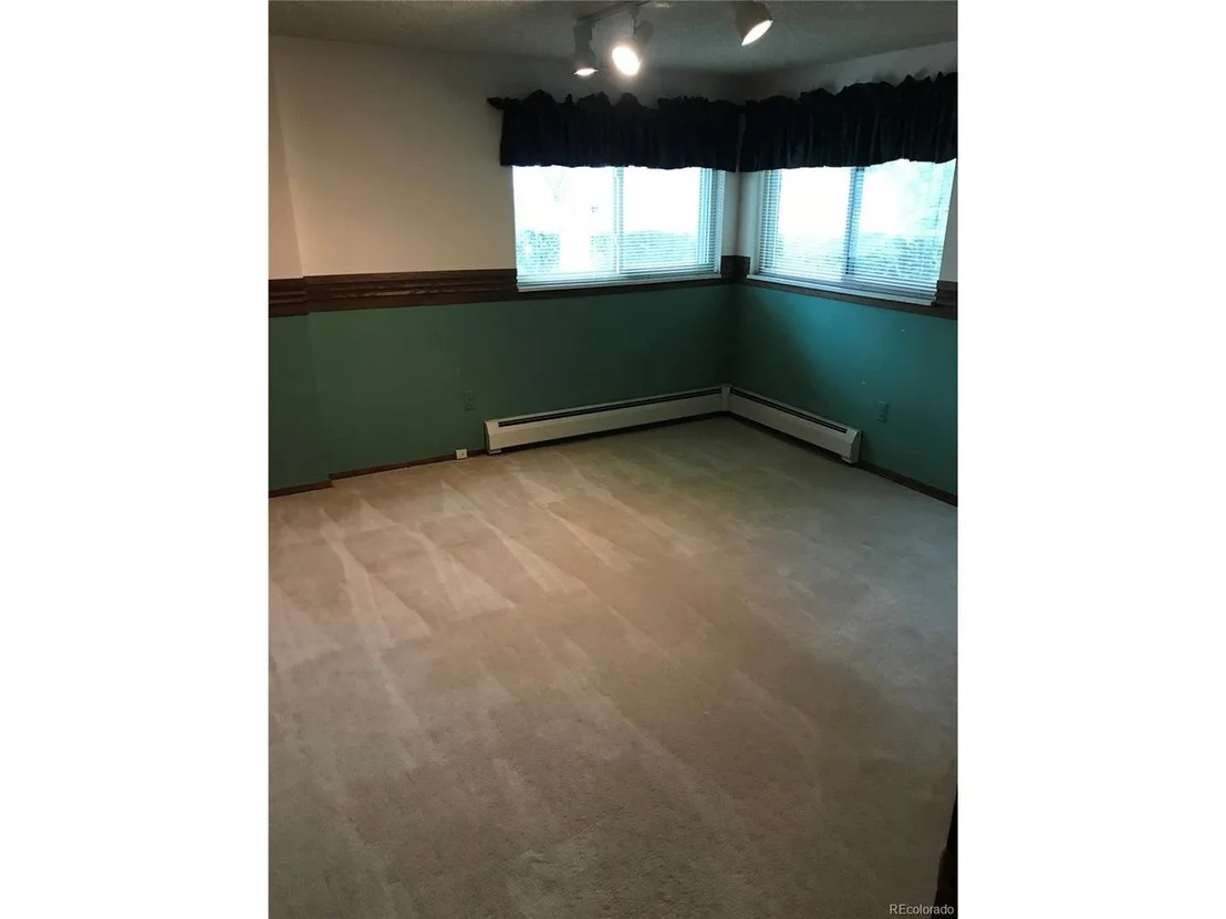 Photo of 6751 Urban Cir