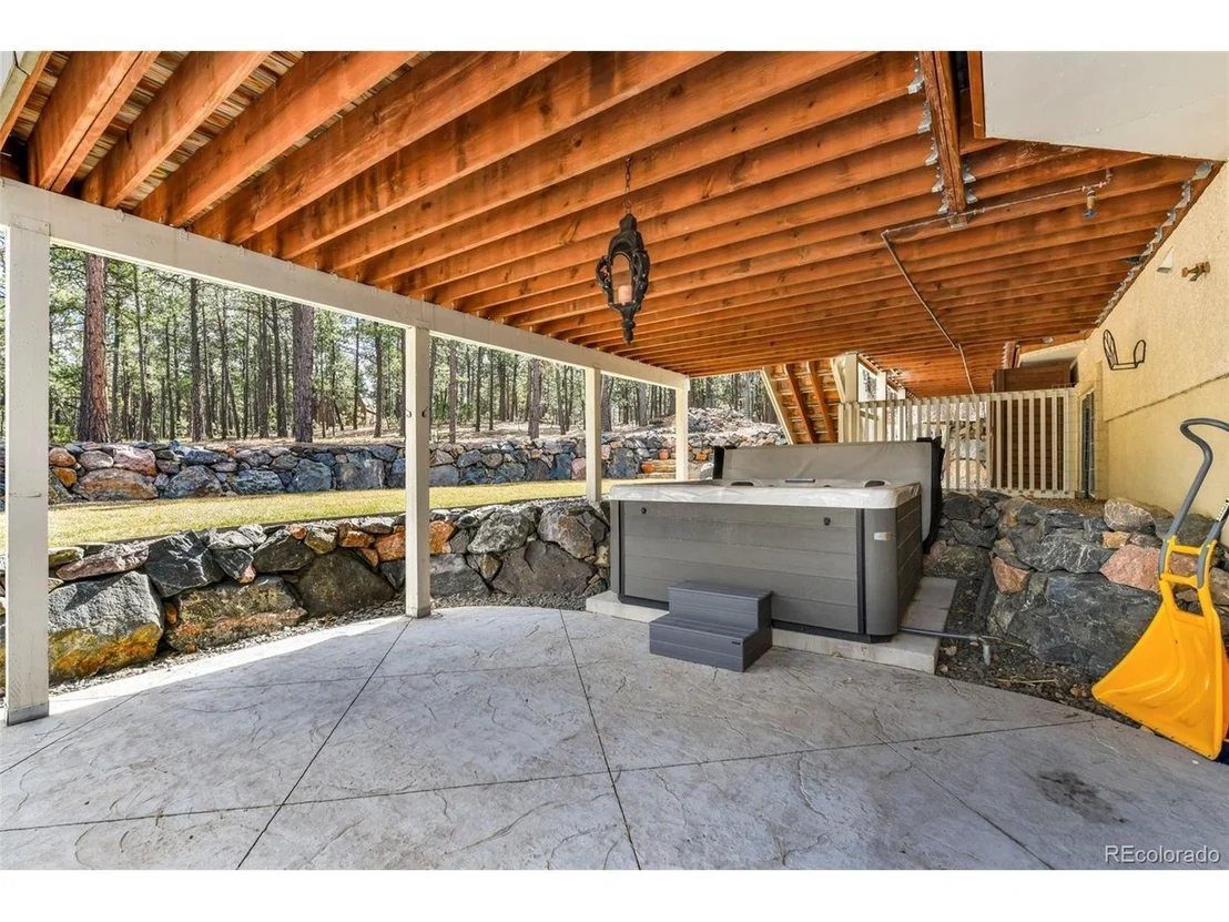 Photo of 17725 Martingale Rd