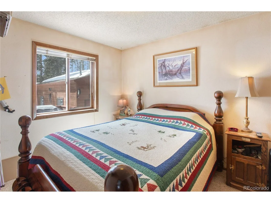 Photo of 130 Minstrel Dr
