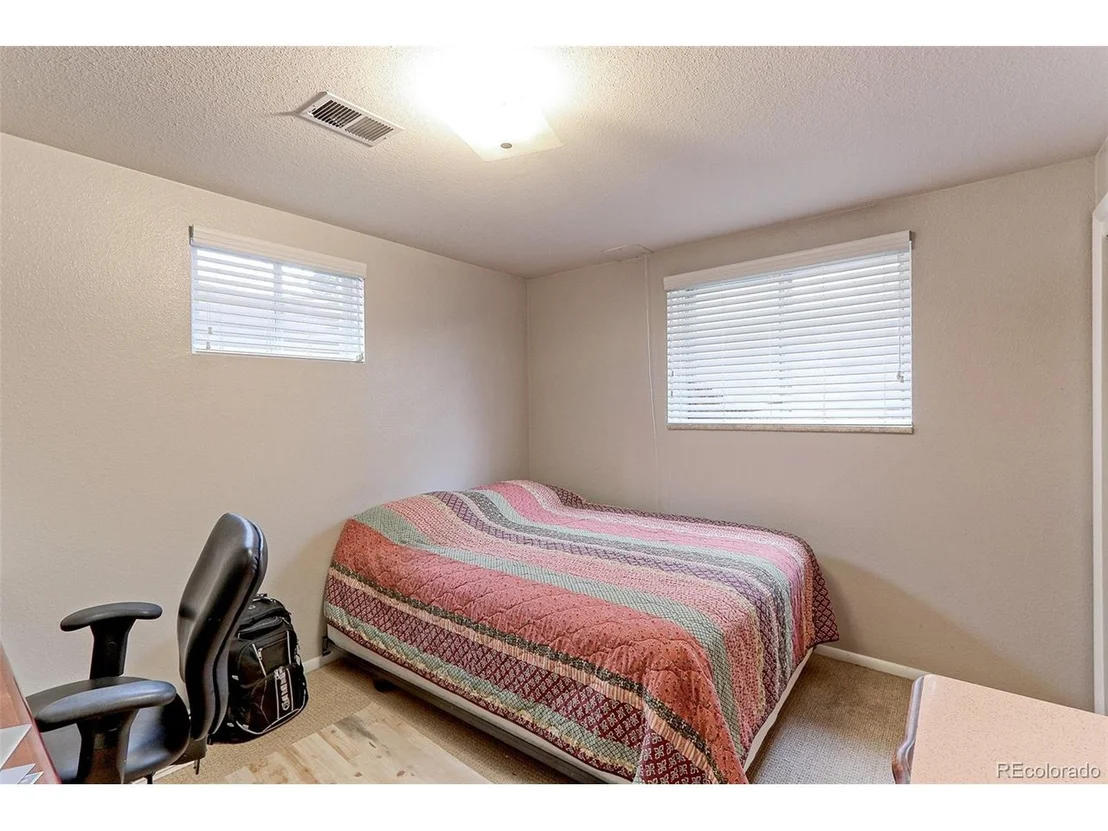 Photo of 1210 Ida Dr