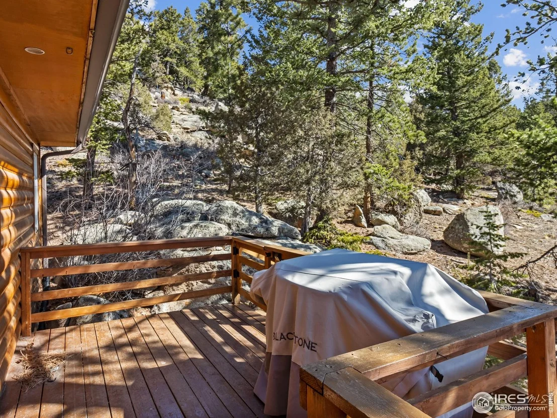 Photo of 726 Alpine Dr