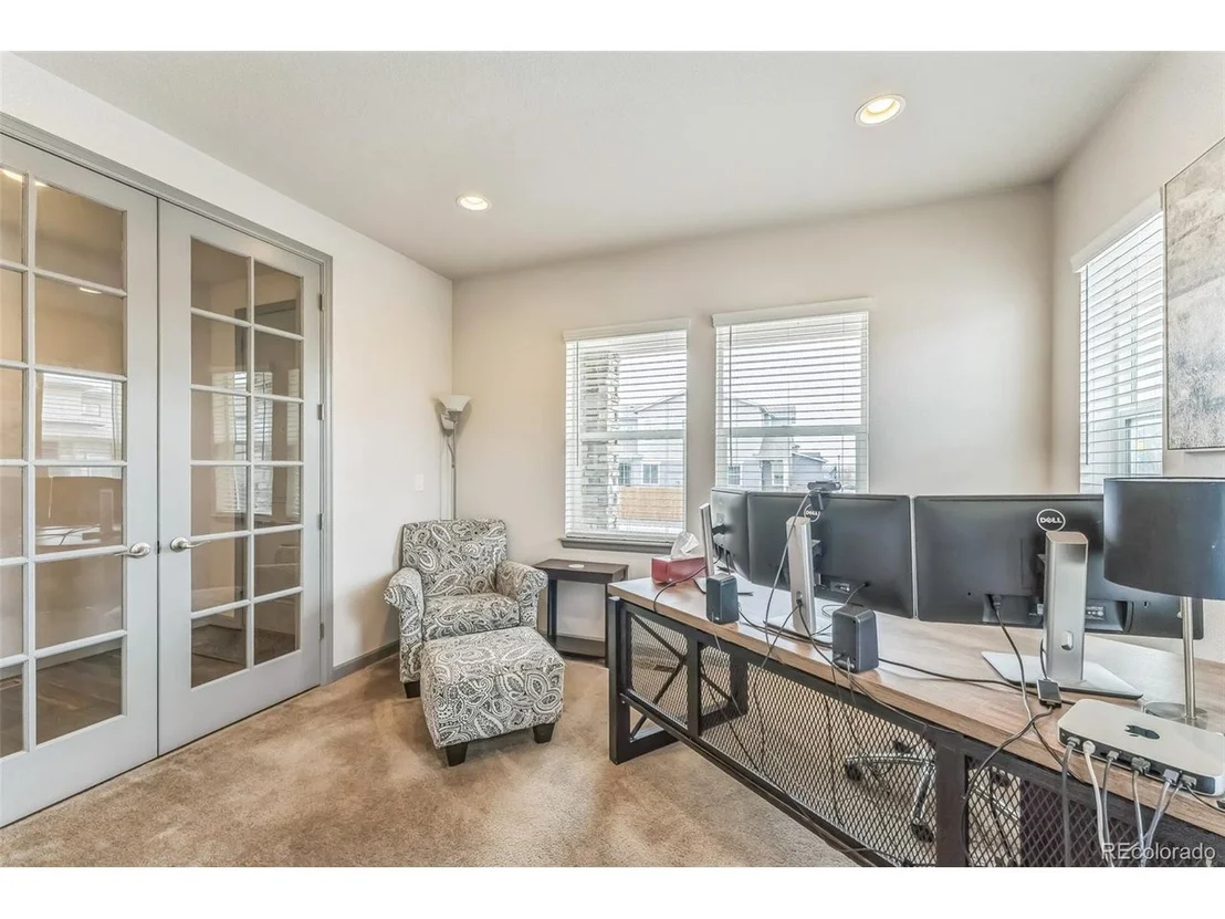 Photo of 13329 Newport Cir