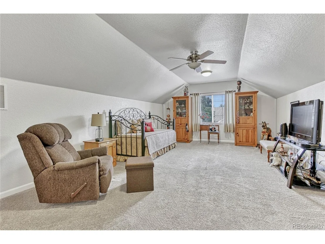 Photo of 6644 Sage Ave