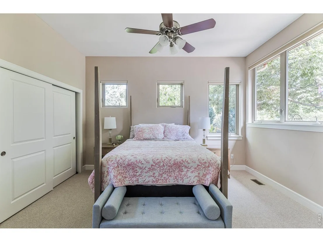 Photo of 8584 Summerlin Pl